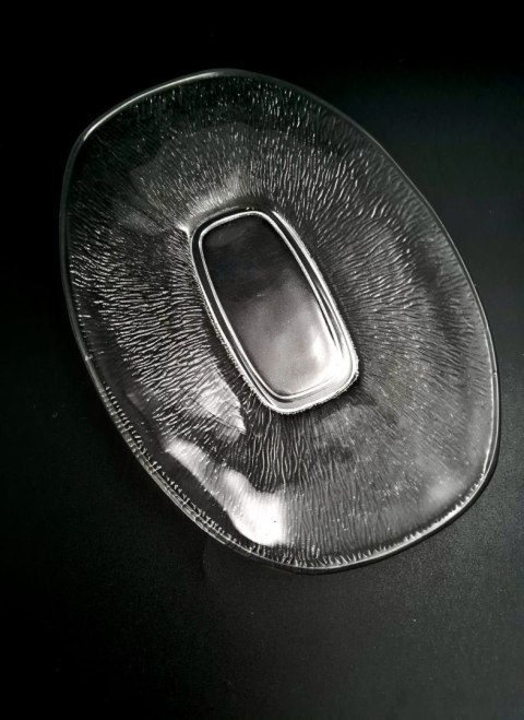Patera Futerko z HSG Ząbkowice, design z czasów PRL