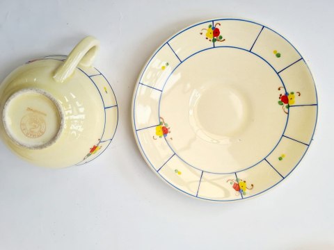 Piękne trzy filiżanki Art Deco Ditmar A-G Teplitz, ręcznie malowane