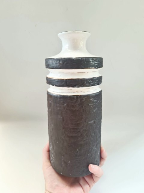 VEB Haldensleben ceramiczny wazon 26,5 cm, fat lava, East Germany 1960s.