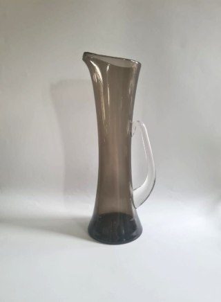 Dzbanek szkło dymne Krosno Wszewłod Sarnecki - wysoki 35cm soczewka vintage PRL