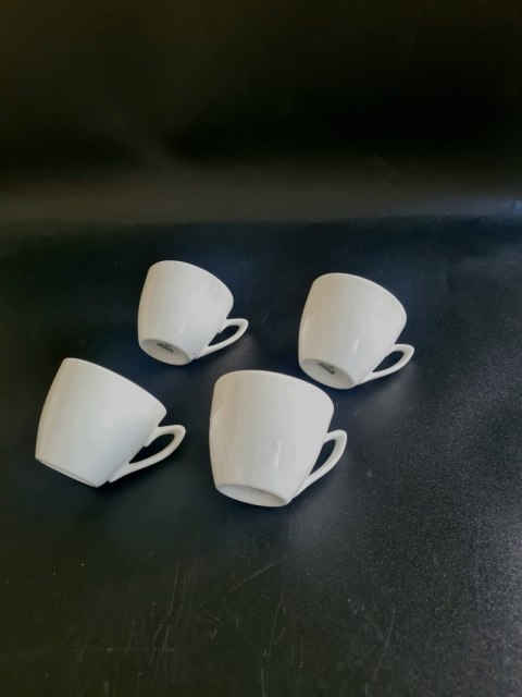 4 Filiżanki ok. 75 ml. serwis Aldona, projekt ok. 1960 r. ZP Chodzież.