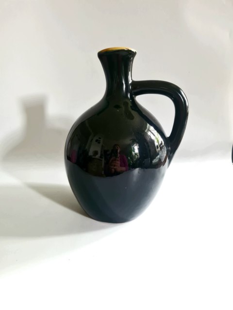 Dzbanek elegancka czerń z żółtym, vintage 24 cm, pękaty unikat