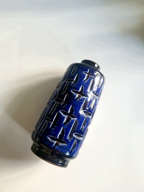 Fata lava ryty wazon kobalt ceramiczny 18 cm, VEB Haldensleben East Germany
