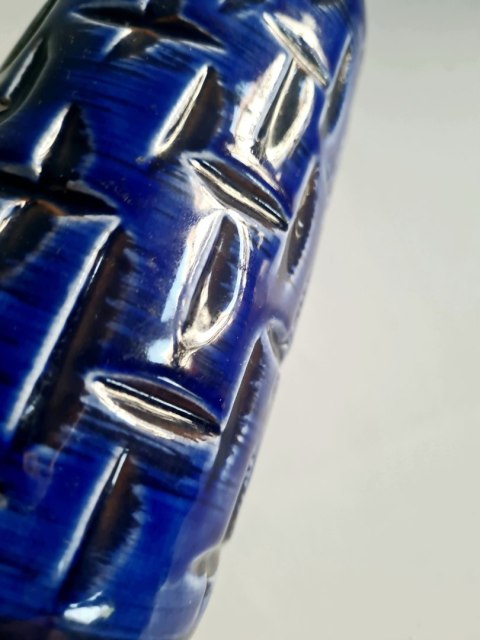 Fata lava ryty wazon kobalt ceramiczny 18 cm, VEB Haldensleben East Germany
