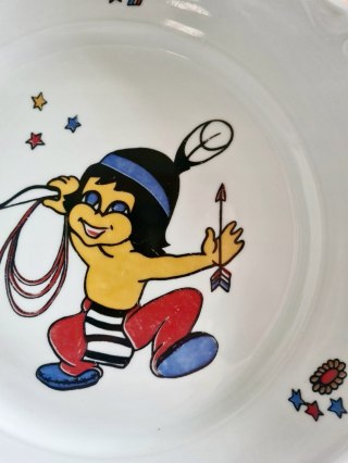 Porcelanowa patera 26 cm motyw dziecięcy / bajkowy jak Wałbrzych