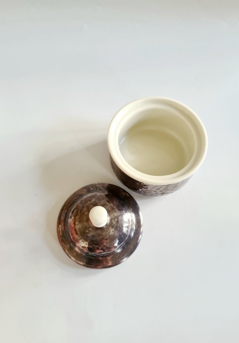 WMF art-deco Bauhaus lata 30. platerowana młotkowana cukiernica, 0,20 ml