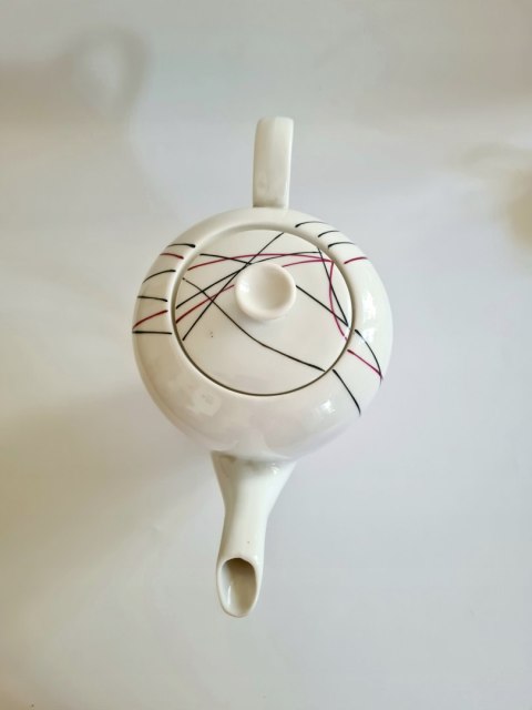 Julita Wawel porcelanowy dzbanek z serwisu pikasiak new look l. 50/60
