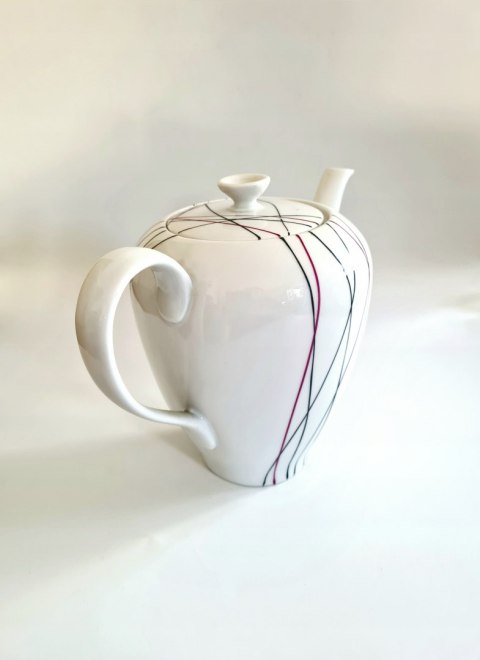 Julita Wawel porcelanowy dzbanek z serwisu pikasiak new look l. 50/60