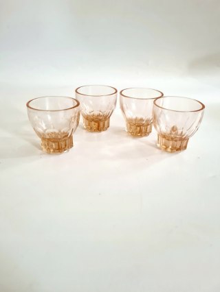 Łososiowe 4 mini kieliszki 25 ml Luminarc Francja lata 50 styl art-deco