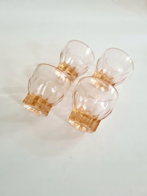 Łososiowe 4 mini kieliszki 25 ml Luminarc Francja lata 50 styl art-deco
