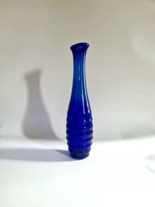 VEB Schwepnitz wazon Carola projektant F. Keuchel 29 cm kobaltowy