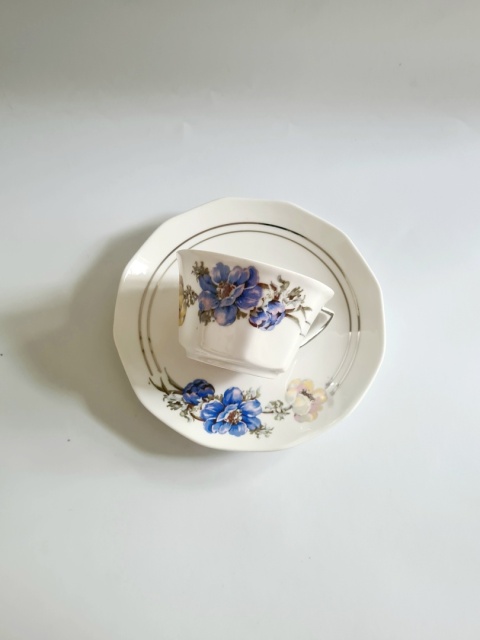 Filiżanka Limoges Albert Vignaud France, unikalna geometria, błękit