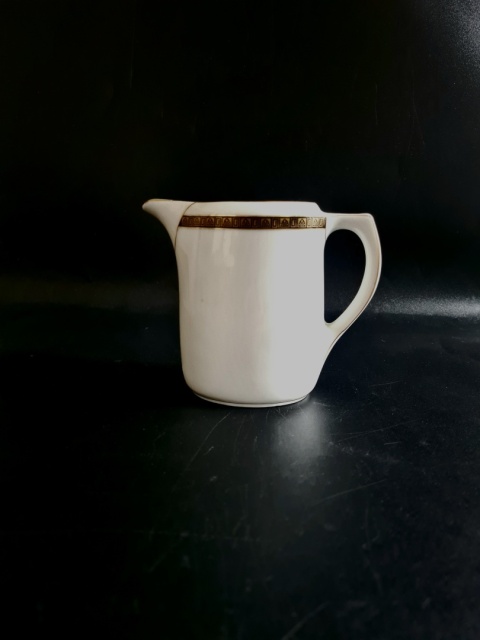 STADTLENGSFELD stuletni duży mlecznik Art Deco 1920-1931 Porcelana Niemcy