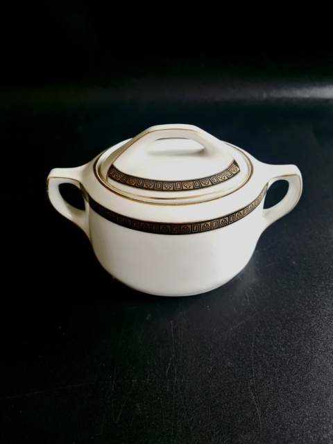 STADTLENGSFELD stuletnia cukiernica osób Art Deco 1920-1931 Porcelana Niemcy