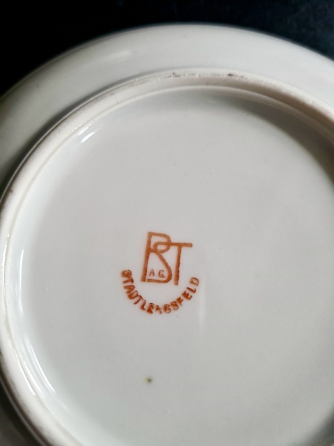 STADTLENGSFELD stuletnie filiżanki dla 2 osób Art Deco 1920-1931 Porcelana