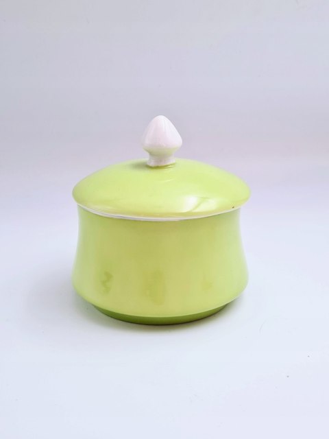 Wałbrzych, limonkowa porcelanowa cukiernica