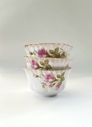3 miseczki Chodzież Iwona elegancka róża, porcelana