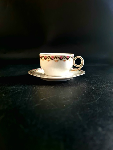Filiżanka 80 ml Swaine & Co. Hüttensteinach Thuryngia, antyk, cienkościenna