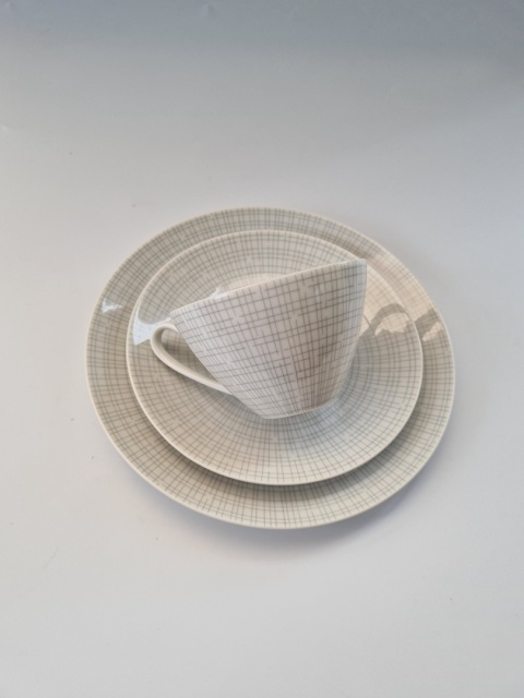 Filiżanka (trio) serwis Arzberg 2025 Löffelhardt 1957 - złoty medal Triennale Mediolan porcelana