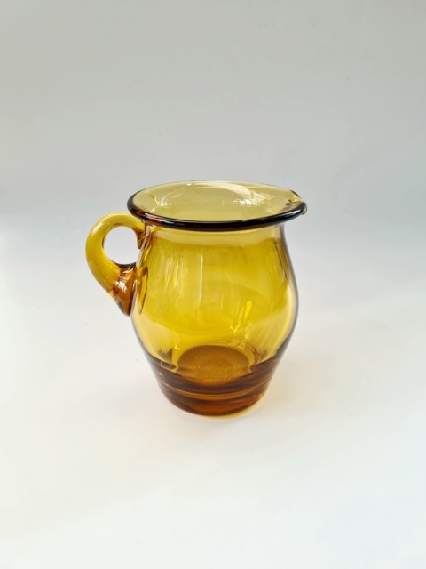 Miodowy dzbanek / mlecznik Spółdzielnia Optyków, Z. Horbowy, 12 cm