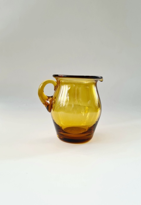 Miodowy dzbanek / mlecznik Spółdzielnia Optyków, Z. Horbowy, 12 cm