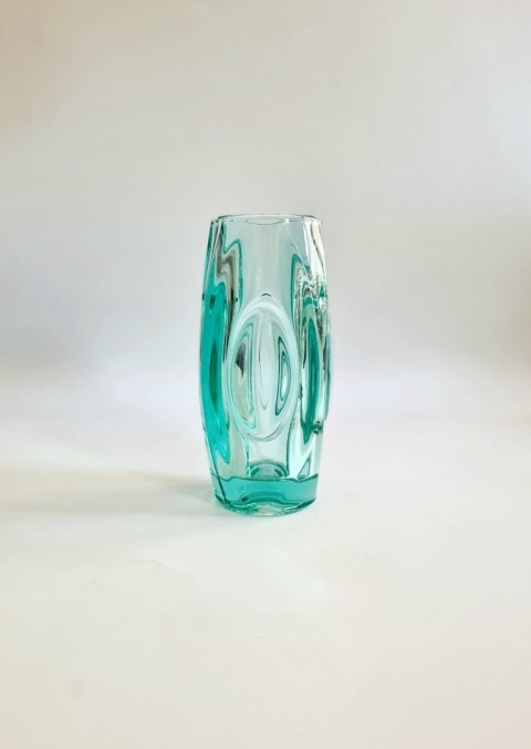 Wazon optyczny wzór nr 914, Rudolf Schrötter, Huta Szkła Rosice 15,5 cm