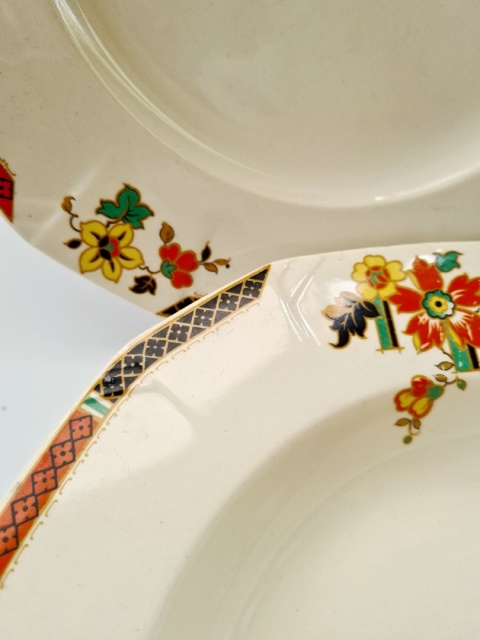 Zestaw talerzy Alfred Meakin angielskie art deco 1937 Princess Shape Marigold