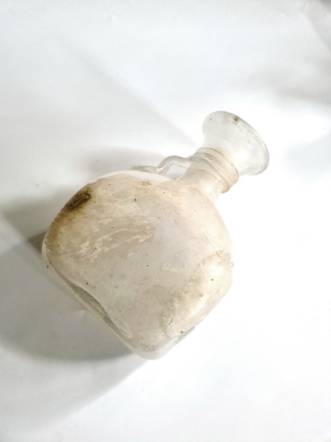 Włoskie szkło artystyczne – wazon Scavo, Murano, lata 70./80. 16 cm